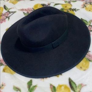 Wide brim fedora hat